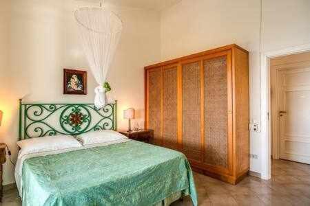 Gocce Villas - Sunshine Villa Massa Lubrense Exterior foto